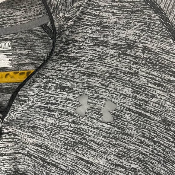 Under Armour women’s heathered gray dri-fit quarter zip sweatshirt size medium - Picture 2 of 4